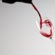 Errori comuni con il vino – cosa evitare per gustarlo al meglio